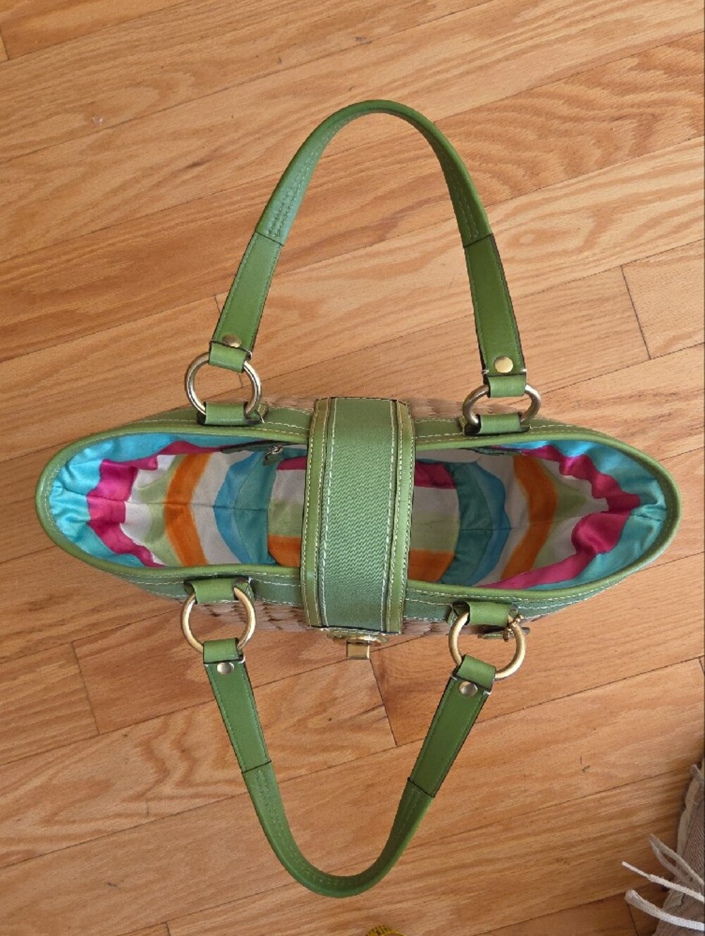 Coach Legacy Woven Straw Basket Tote With Green Trim - Picture 10 of 16